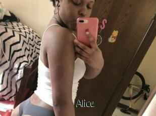 Alice_Coxx
