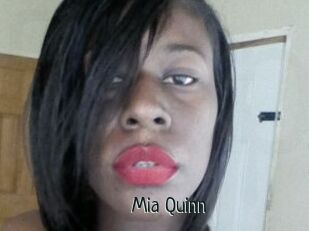 Mia_Quinn