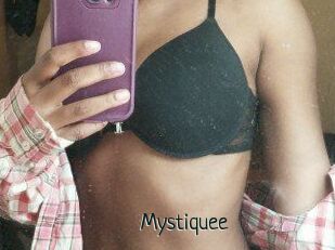 Mystiquee
