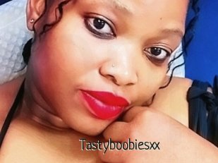 Tastyboobiesxx