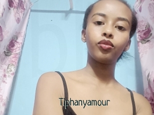 Tiphanyamour