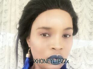 XHONEYLIPZZx